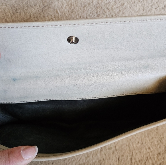 Gucci Ivory Embossed Leather Long Wallet Gold Bamboo Hardware - Picture 8 of 16